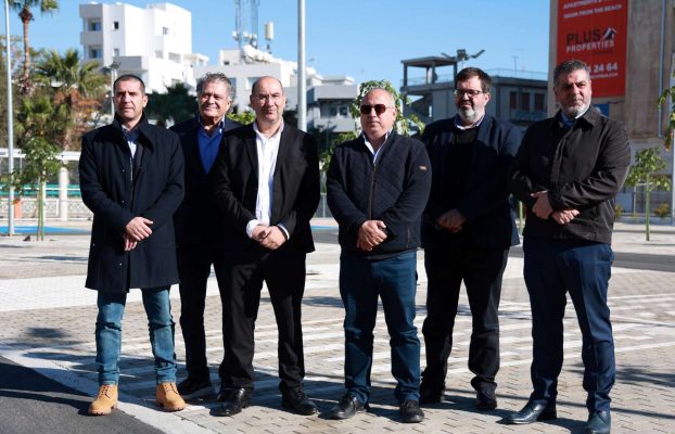 Παραλαβή και λειτουργία νέου Δημοτικού Χώρου Στάθμευσης  στη Λεωφόρο Γρηγόρη Αυξεντίου