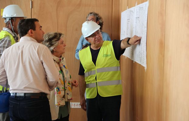 ΕΠΙΣΚΕΨΗ ΤΗΣ  ΕΥΡΩΠΑΙΑΣ ΕΠΙΤΡΟΠΟΥ ΣΥΝΟΧΗΣ ΚΑΙ ΜΕΤΑΡΡΥΘΜΙΣΕΩΝ ΣΤΗΝ ΛΑΡΝΑΚΑ