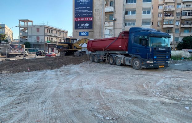 Κατασκευή Δημοτικού Χώρου Στάθμευσης στη Λεωφόρο Γρηγόρη Αυξεντίου στη Λάρνακα (πλησίον πολυκατοικίας Δ.Ι.ΠΑ.)