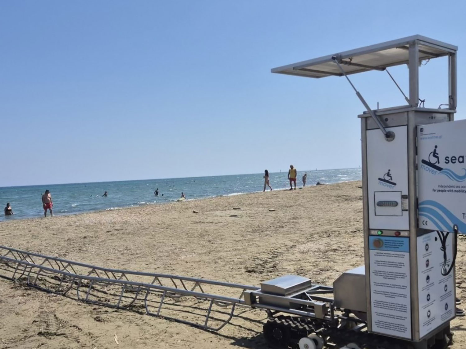 Εγκατάσταση του συστήματος iSEATRAC Mover στην παραλία Καστέλα από το Δήμο Λάρνακας